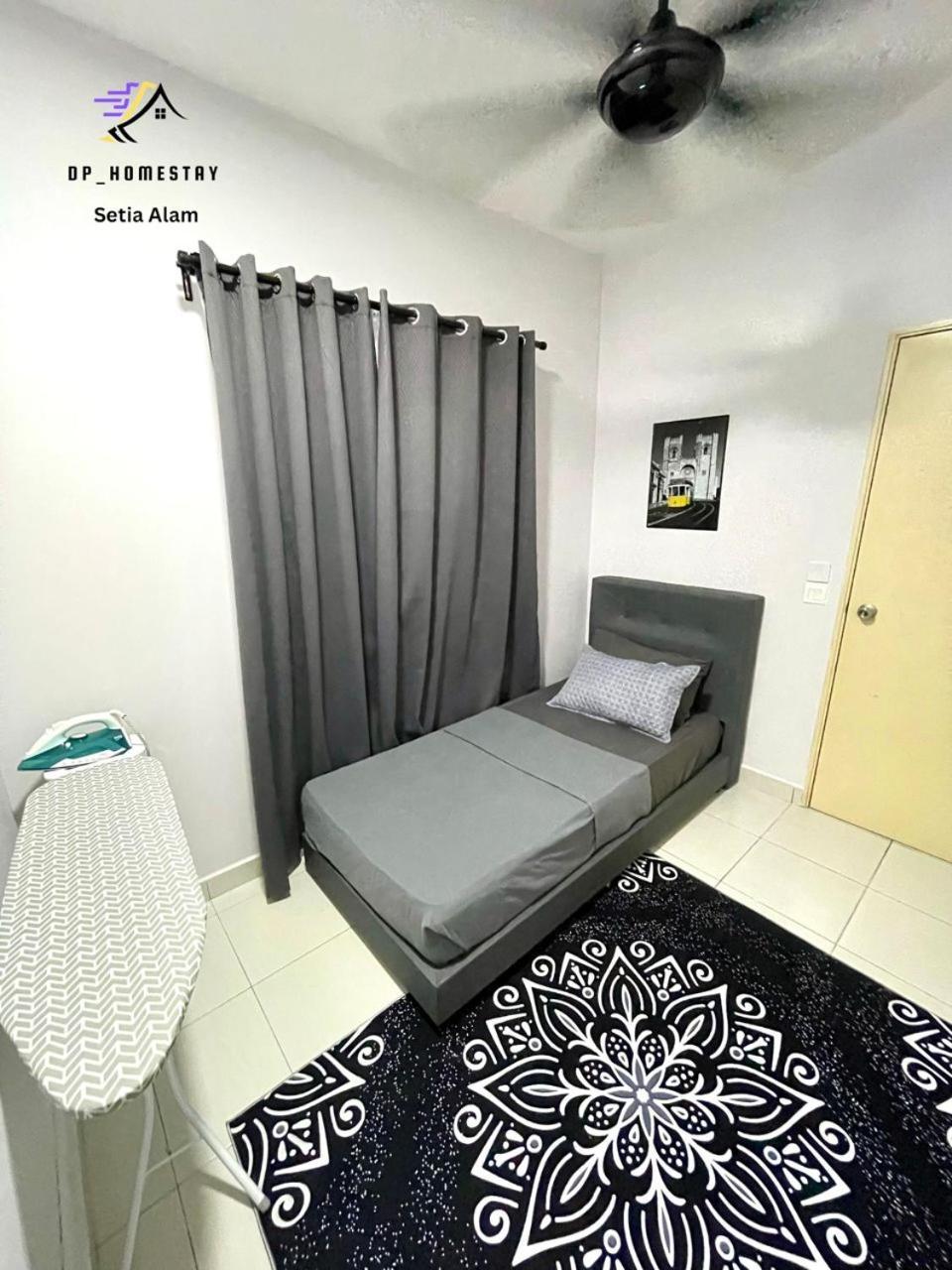 Dp Islamic Homestay Setia Alam Exterior foto