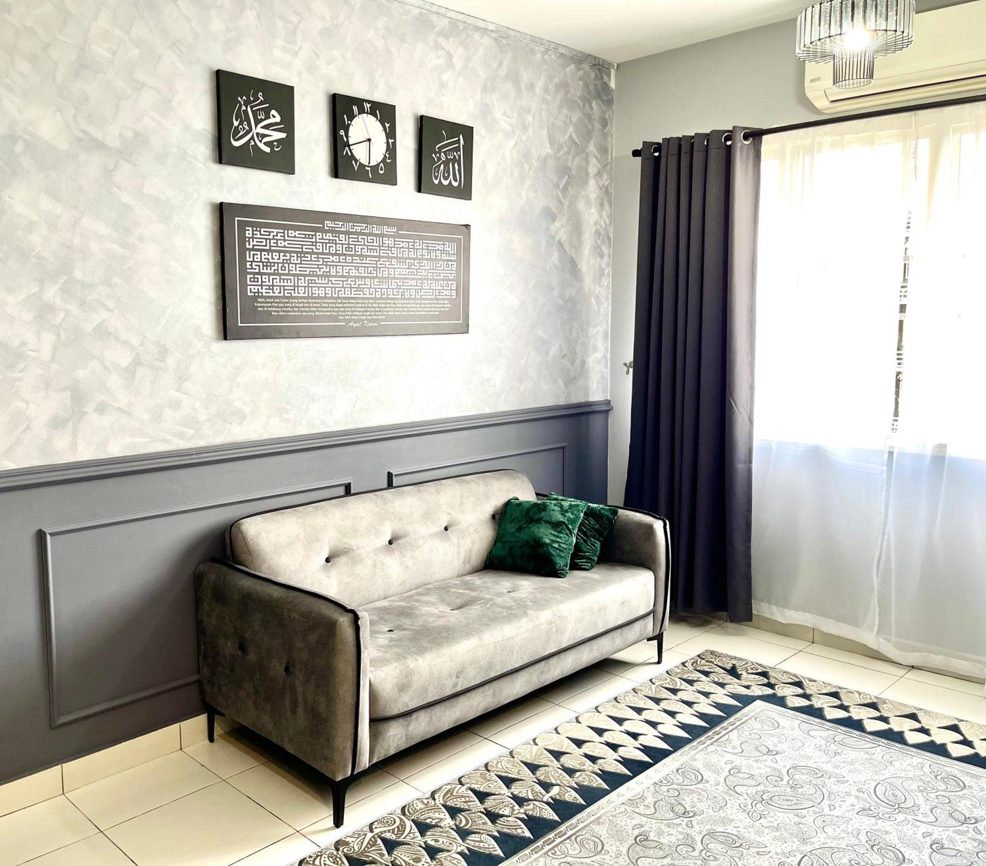 Dp Islamic Homestay Setia Alam Exterior foto
